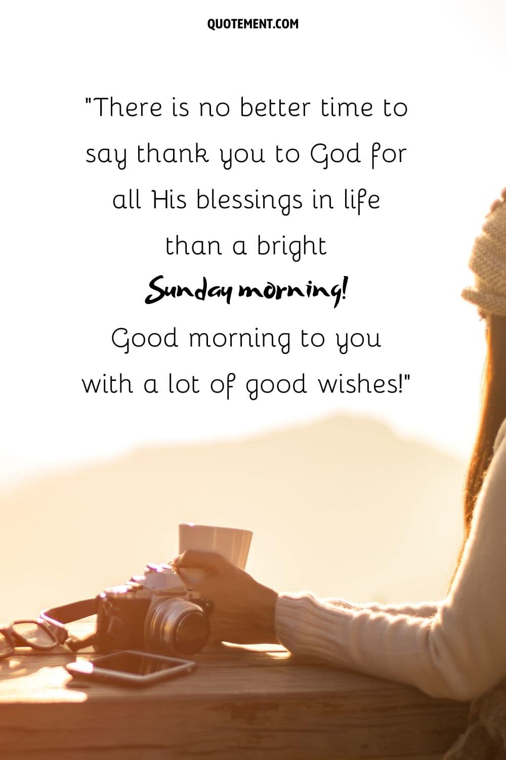 a woman drinking coffe and taking pictures representing happy sunday message