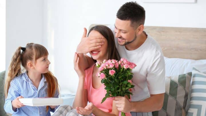 Las 90 mejores frases para el Día de la Madre para impresionar a tu mujer