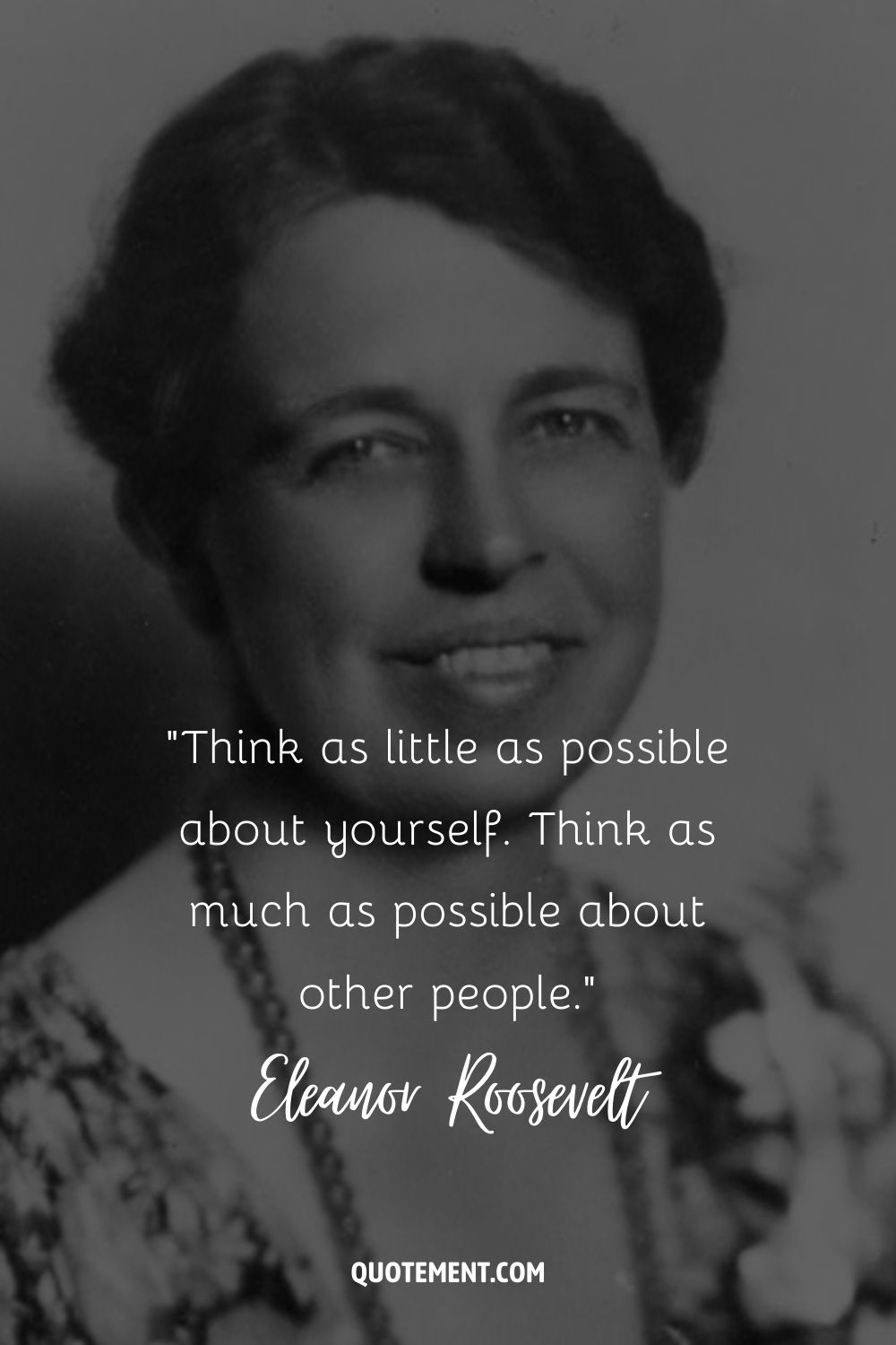 Image of a woman of courage representing a quote by Elanor Roosevelt.

