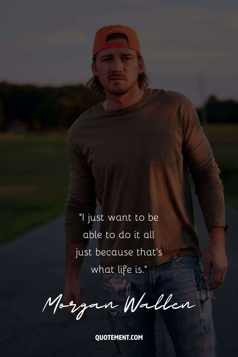 Morgan Wallen wearing jeans and a sportscap