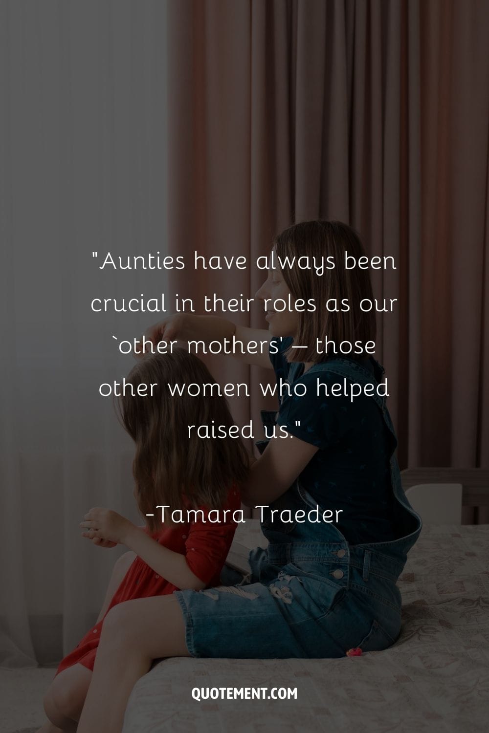 Image of aunt and niece representing a quote about aunts.