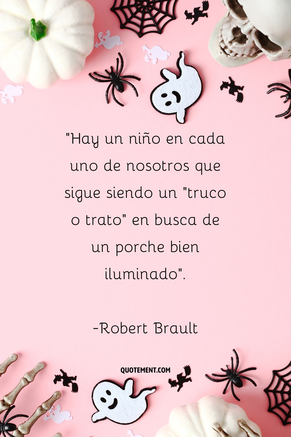 Hay un niño en cada uno de nosotros que sigue siendo un niño truco o trato en busca de un porche iluminado.