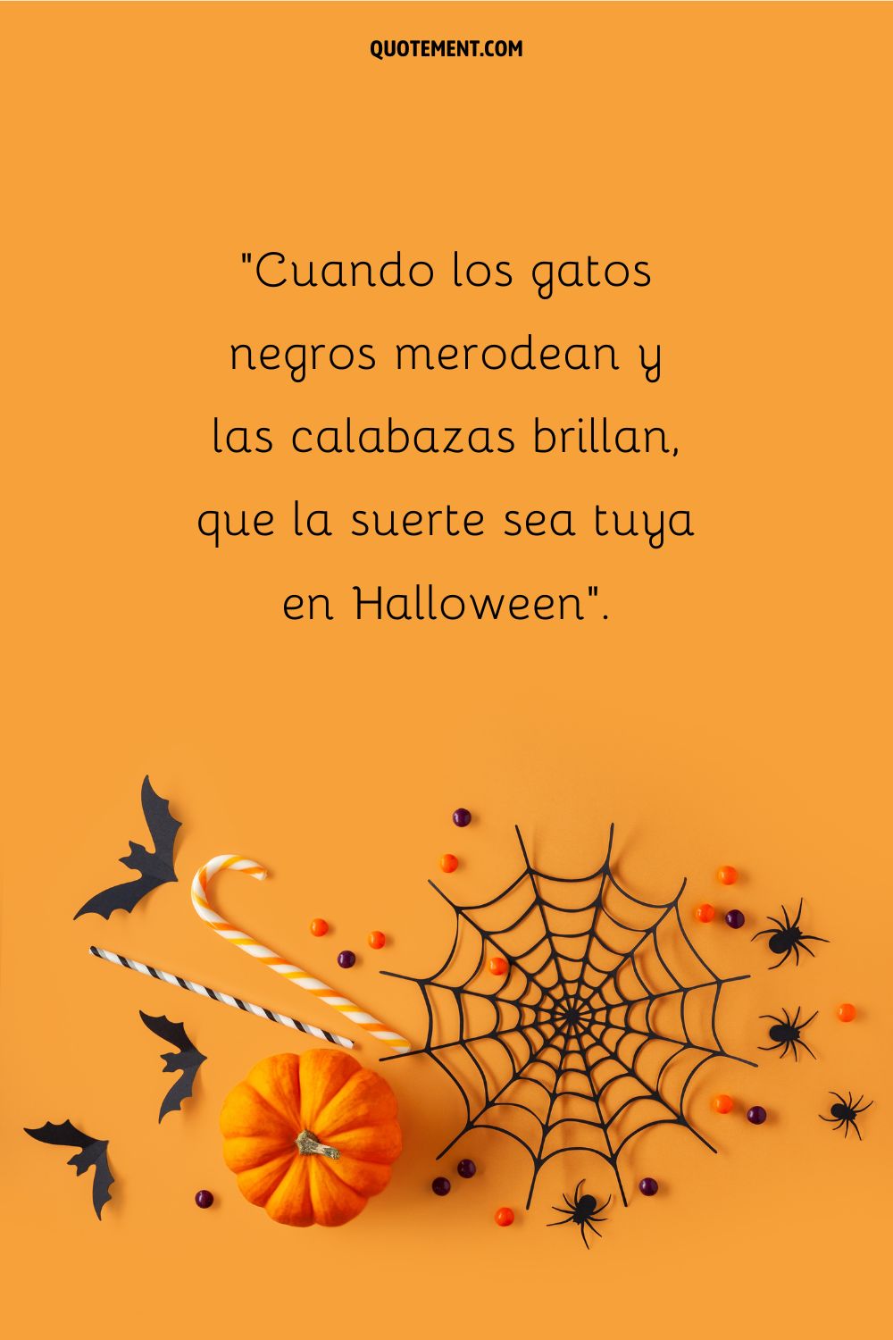 Cuando los gatos negros merodean y las calabazas brillan, que la suerte sea tuya en Halloween