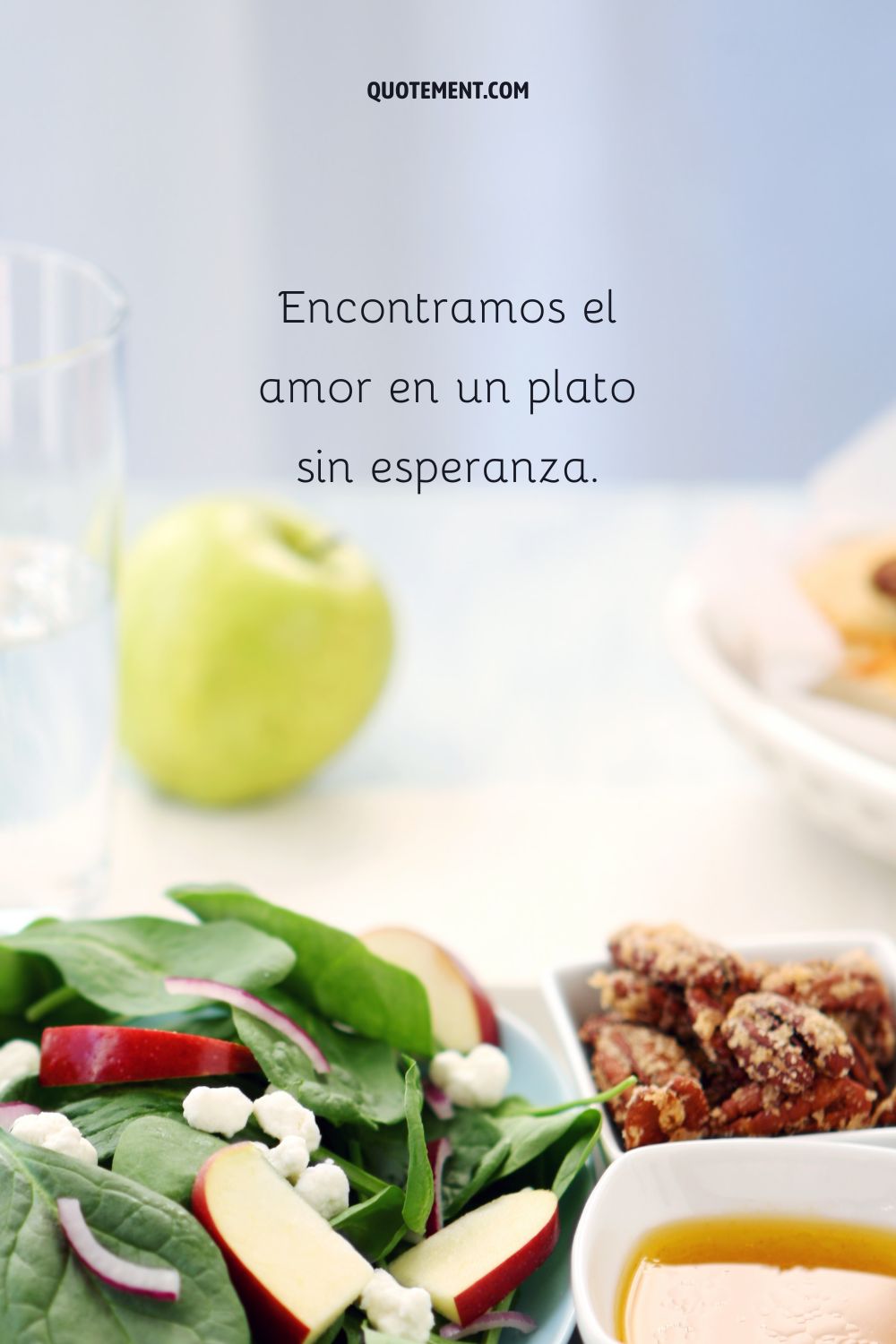 Encontramos el amor en un plato sin esperanza.