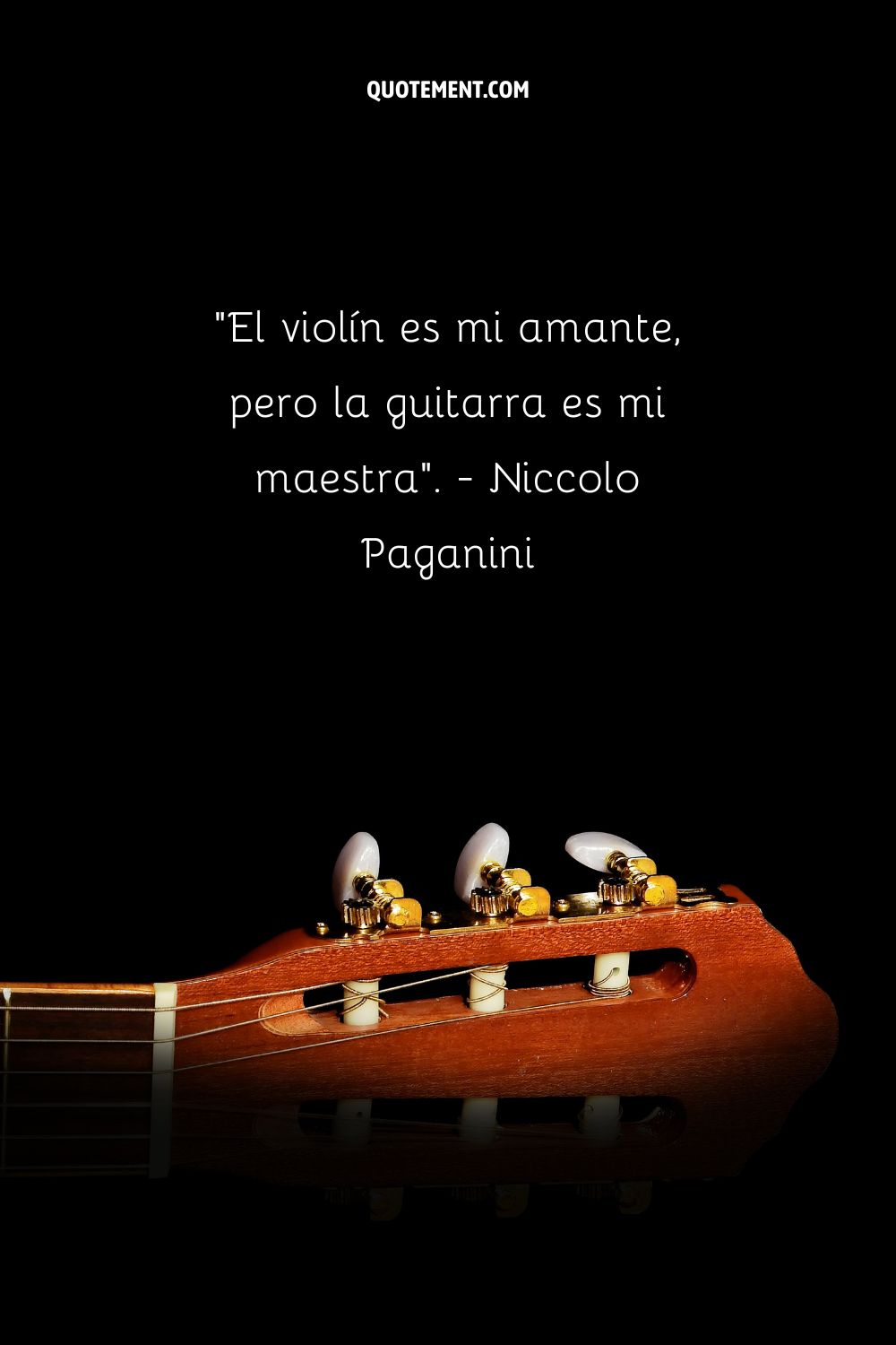 El violín es mi amante, pero la guitarra es mi maestra.