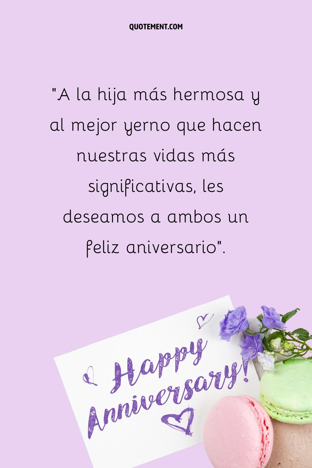 tarjeta de feliz aniversario con flores y dulces