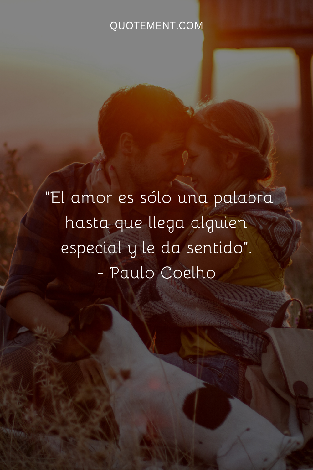 "El amor es sólo una palabra hasta que llega alguien especial y le da sentido". - Paulo Coelho